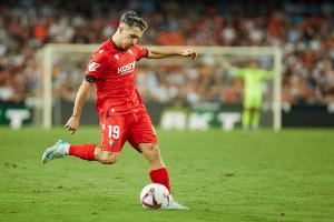 外媒：阿兹努、萨拉戈萨不会参加拜仁季前训练，两人转会正在敲定