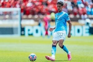 官方：曼城后卫雷斯租借加盟赫罗纳，租期1个赛季