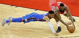 俄城雷霆18年队史10次圣诞大战😱威少时代9连进！