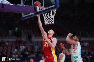 胡金秋谈自己体能消耗：还好 为国出战的每分钟都无比自豪和荣耀