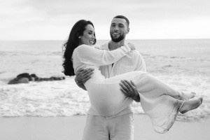 高中相恋至今！拉文：宝贝 结婚四周年快乐！