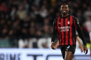 记者：莱奥将缺战匈牙利返回米兰，他没有受伤只是负荷管理